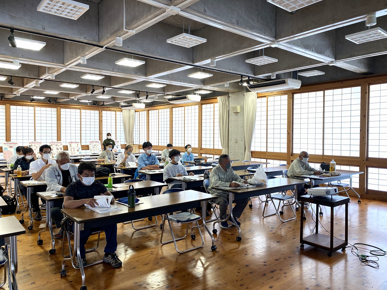 初日座学